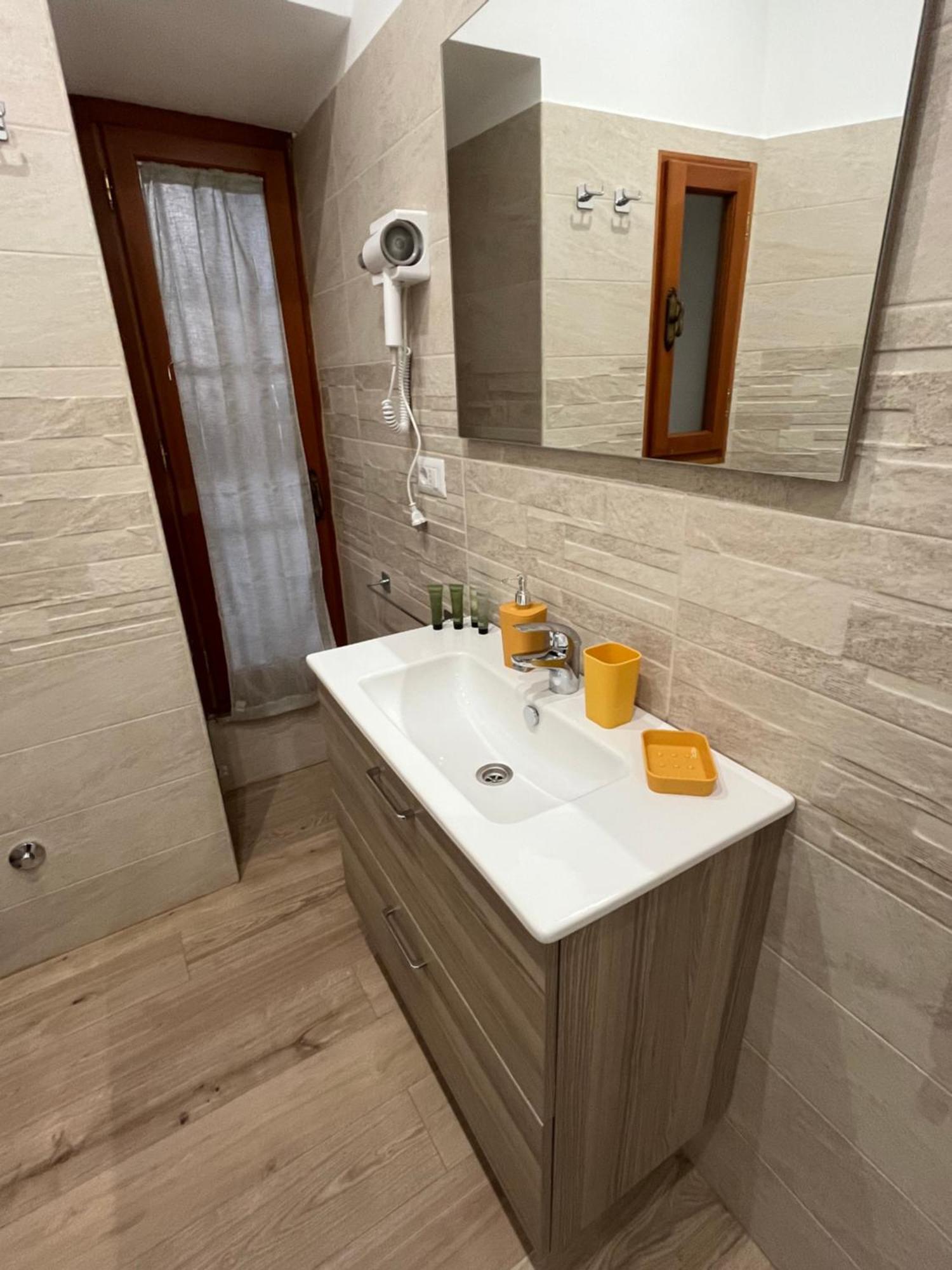 Ottaviano Lodge روما المظهر الخارجي الصورة